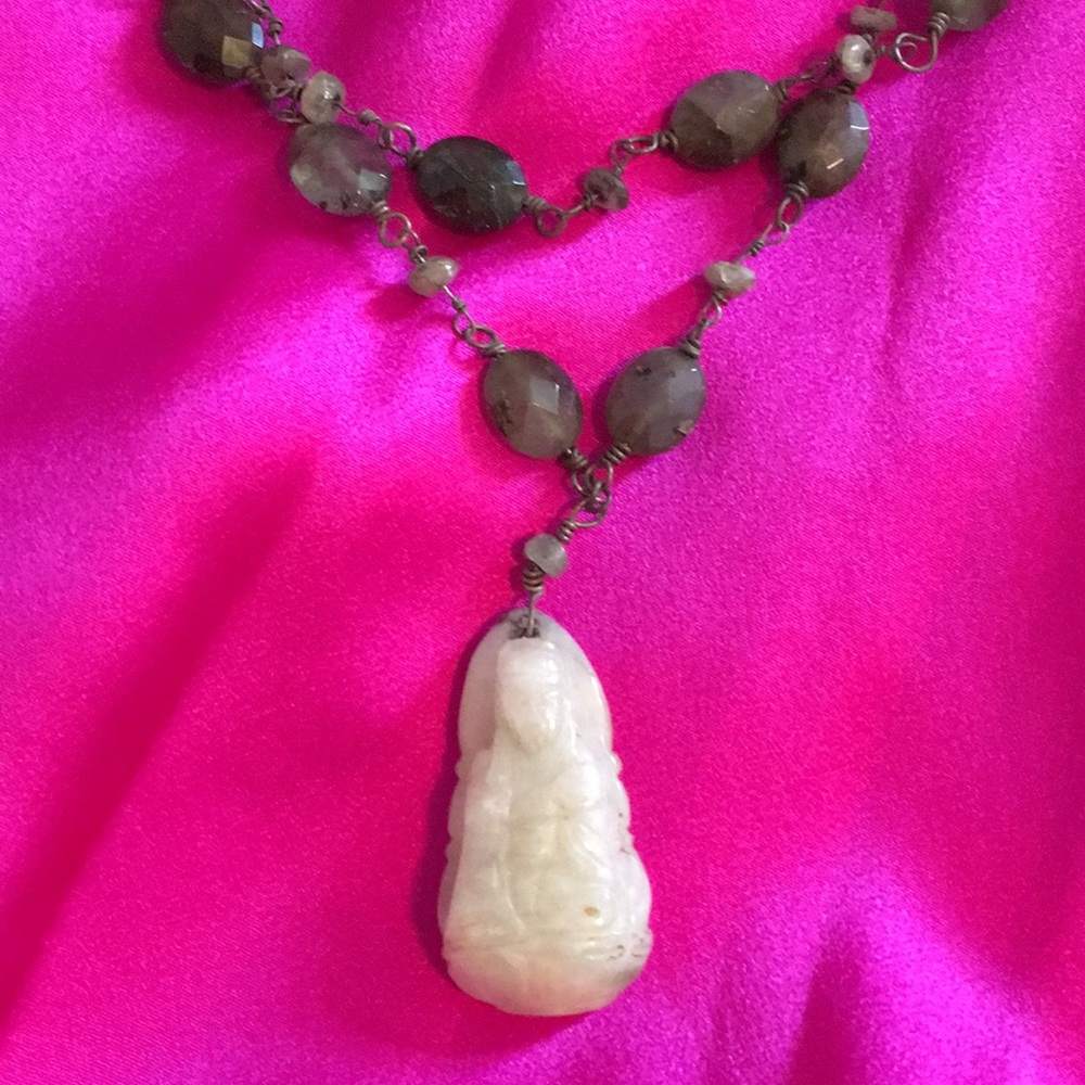 Necklace - Picture 2 of 3